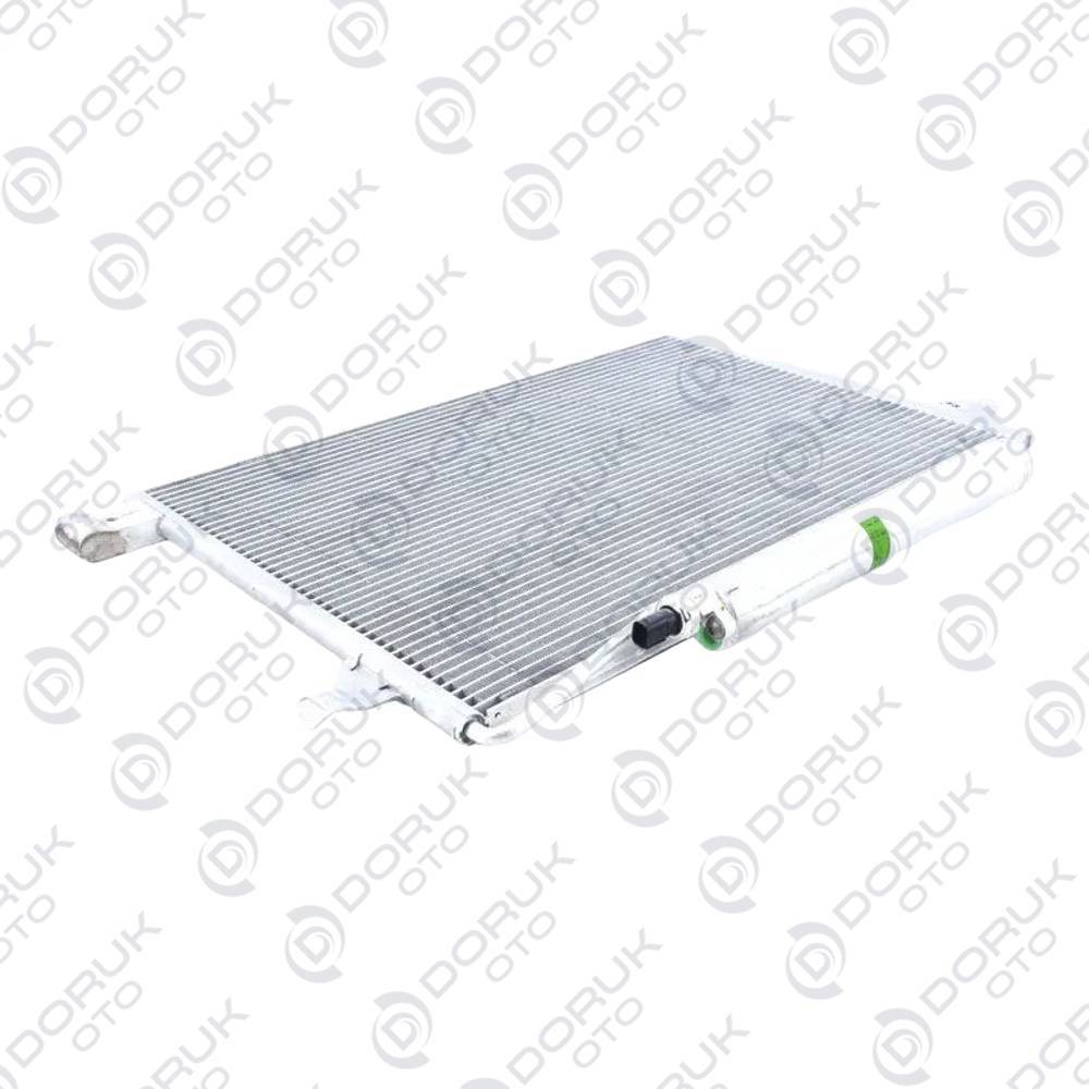 04300 Mercedes Benz Sprinter Klima Radyatörü A0018300370