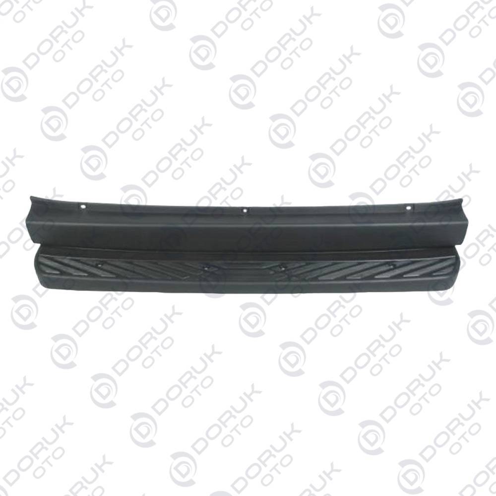 04422 Mercedes Benz Sprinter Rear Bumper Center Foot Step Panel A9068800571